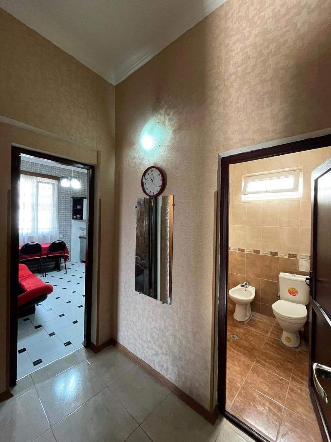 House On Ganja Street Hotel Koetaisi Buitenkant foto